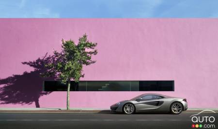 2016 McLaren 570s Coupe pictures