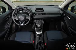 2016 Toyota Yaris dashboard
