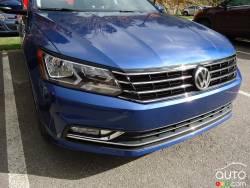 Calandre avant de la Volkswagen Passat 2016