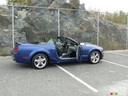 Ford Mustang Convertible 2007