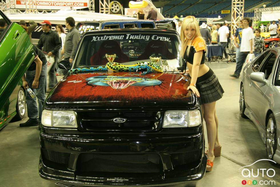Montreal National Sport Compact 2006