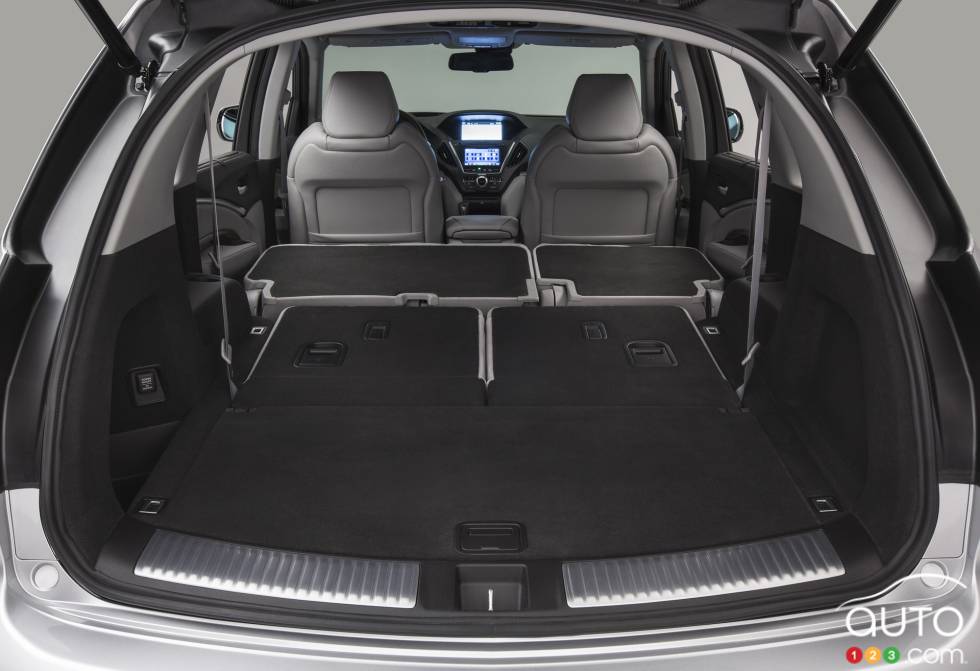 rear seats' configurations