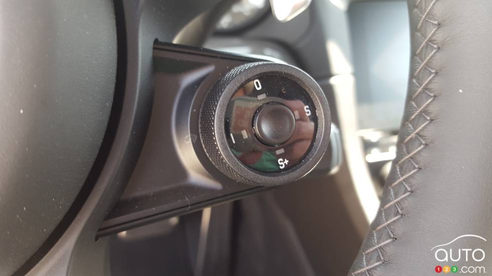 2016 Porsche 911 driving experience driving mode controls