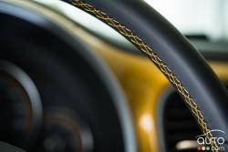 2016 Volkswagen Beetle Dune steering wheel detail