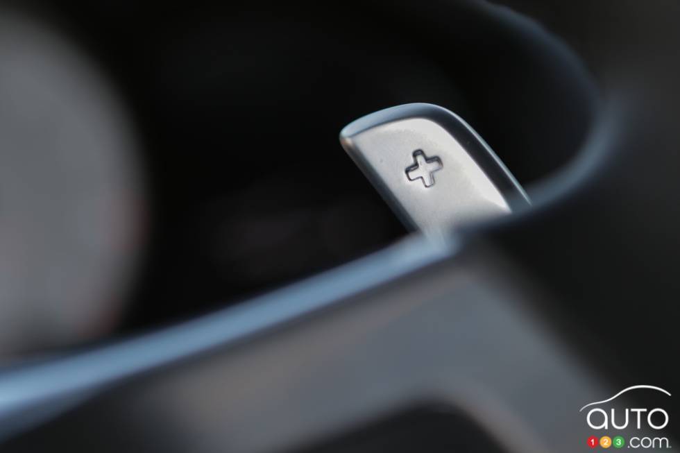 boutons de commandes au volant