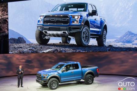 Hits and misses pictures from the 2015 Detroit auto-show