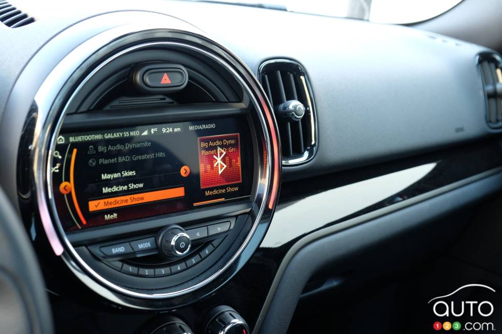 Nous conduisons la MINI Countryman JCW Midnight Black Edition 2019