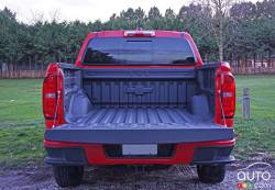 2016 Chevrolet Colorado Z71 Crew Cab short box AWD trunk