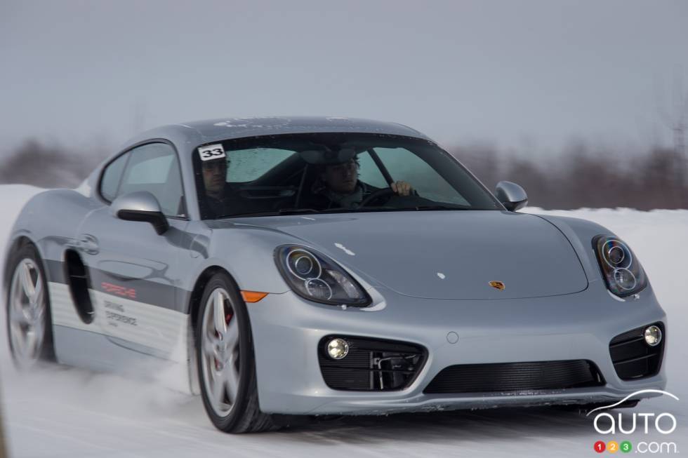 photo d'action sur piste et hors-piste