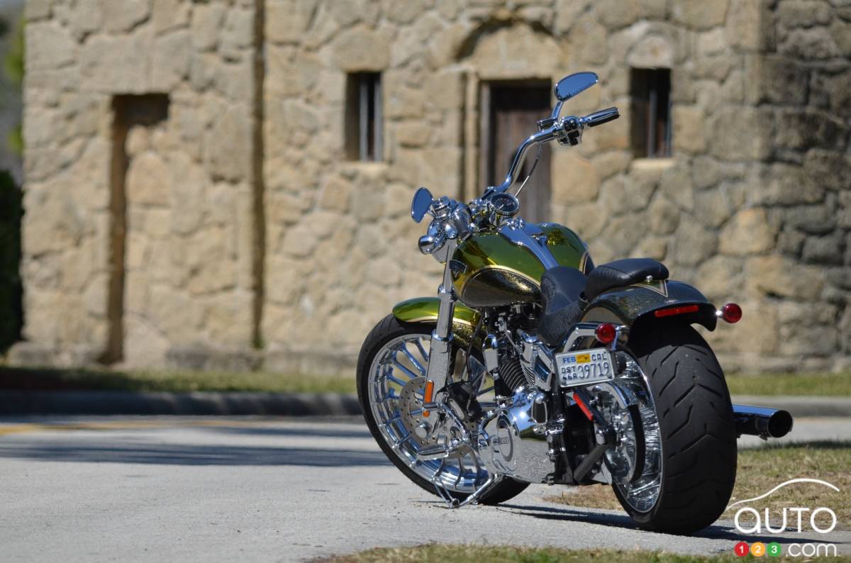 2013 harley store davidson cvo breakout