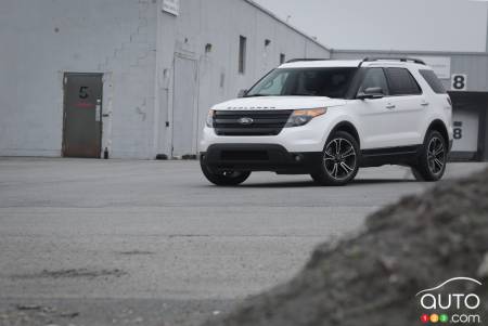 2013 Ford Explorer Sport pictures
