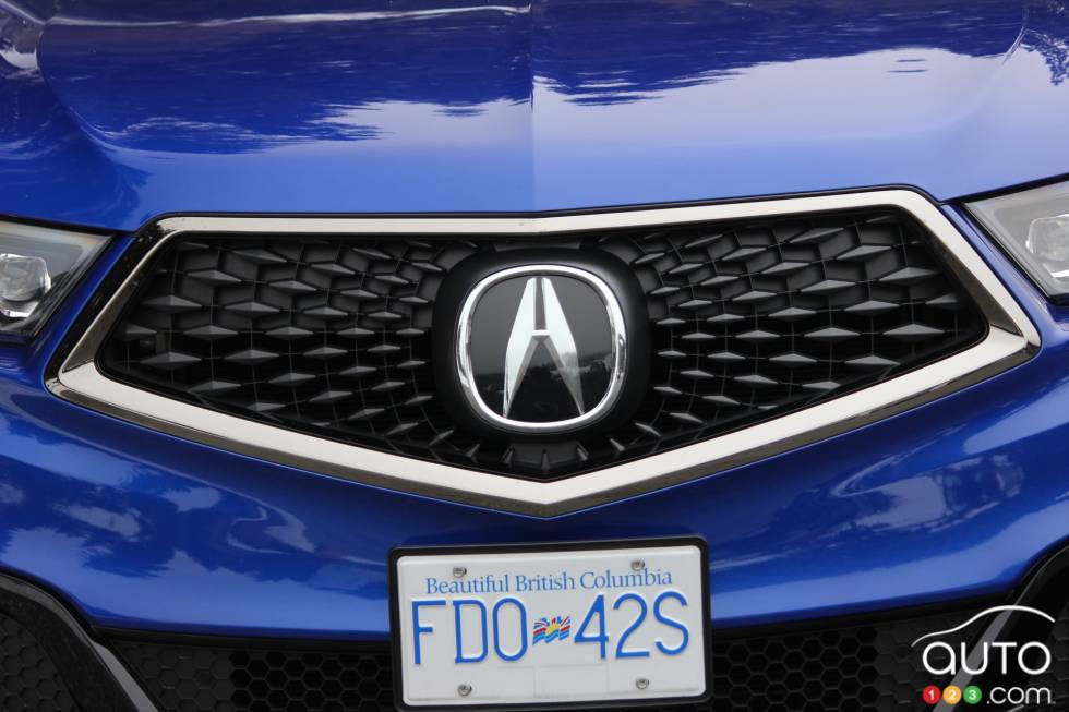 We drive the 2019 Acura MDX A-Spec