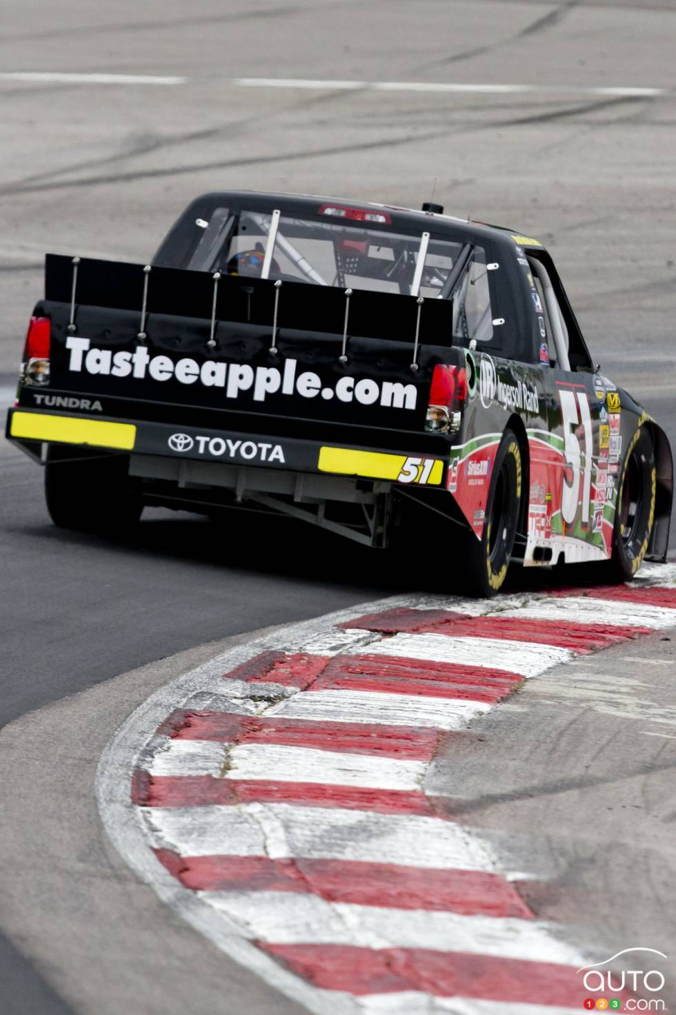 Chad Hackenbracht, Toyota Tastee Apple / Ingersoll Rand, en action durant la qualification