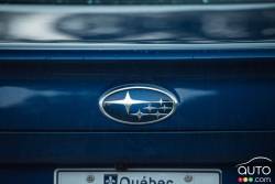 2016 Subaru legacy 2.5i Touring manufacturer badge