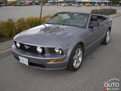 Ford Mustang Convertible 2006