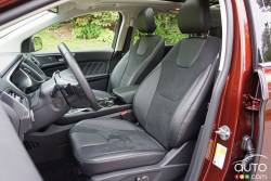 2016 Ford Edge Sport front seats