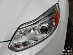 2016 Ford Focus EV headlight