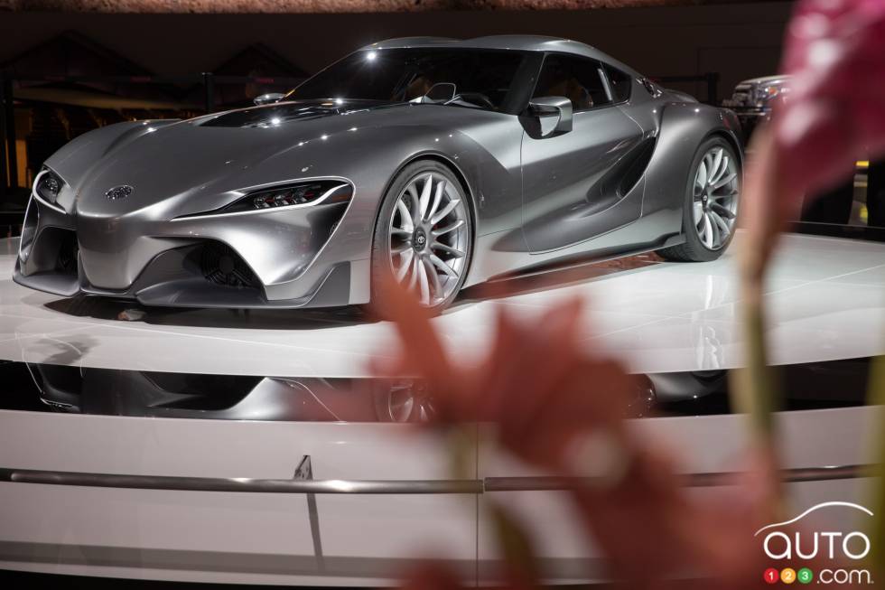 Toyota FT-1 concept