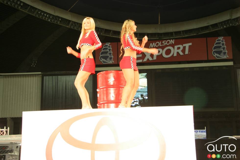 Montreal National Sport Compact 2006