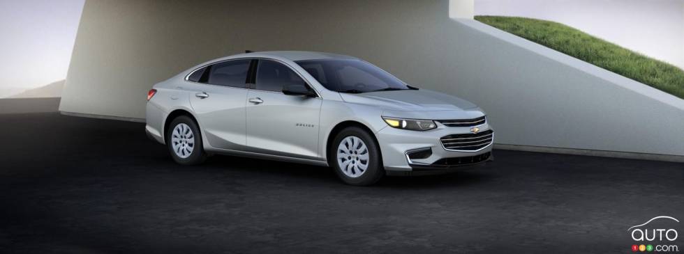 2016 Chevrolet Malibu 3/4 front view