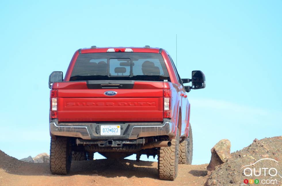 We drive the 2020 Ford Super Duty