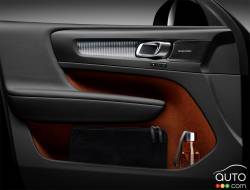 New Volvo XC40 - interior of door