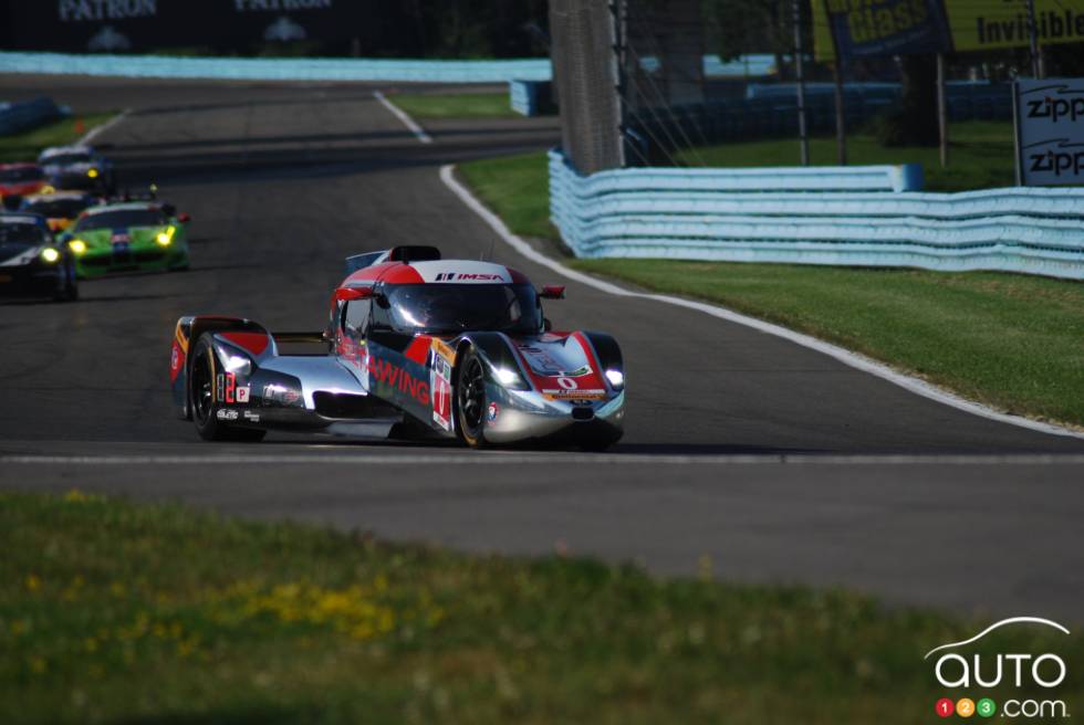 action en piste et hors piste