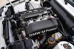 Moteur de la BMW E30 M3 camionette