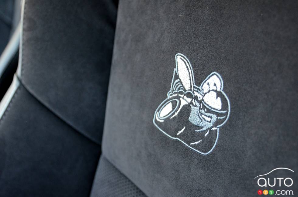 We drive the 2020 Dodge Challenger R/T Scat Pack 