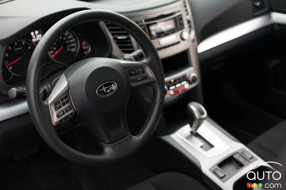 Volant et levier de vitesse