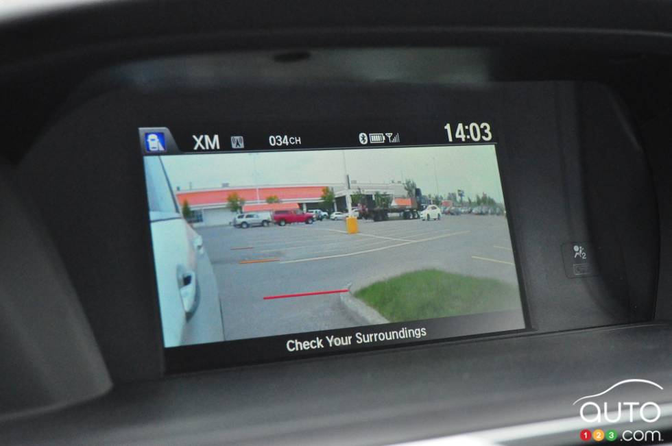 écran du système d'info-divertissement