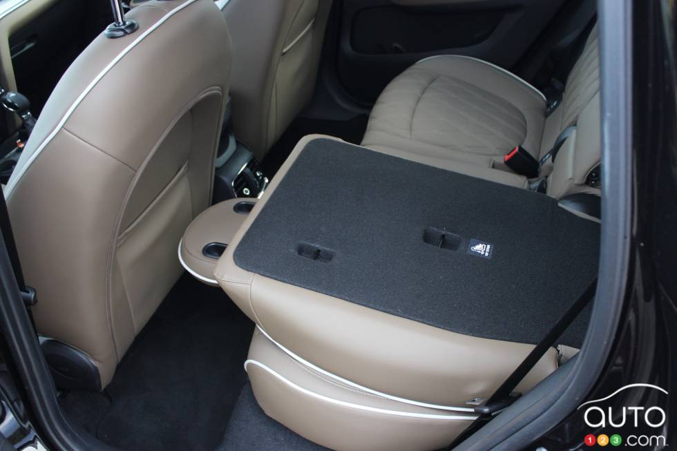 Folding rear seats