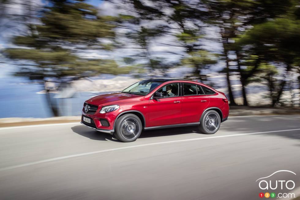 front 3/4 action view