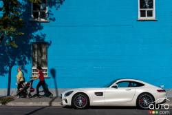 2016 Mercedes AMG GT S side view