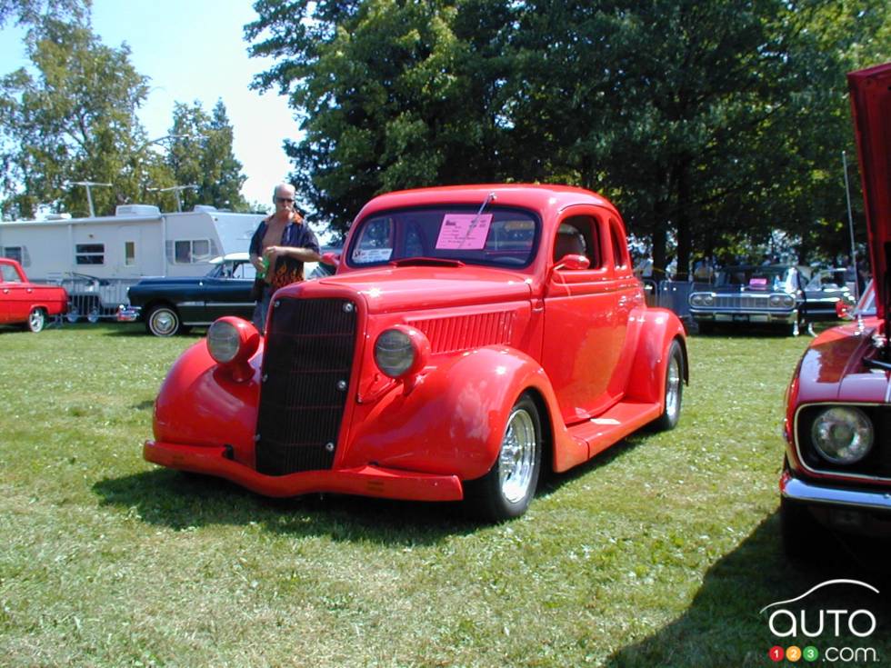 Les Belles Autos d'hier 2004