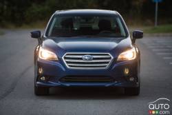 2016 Subaru legacy 2.5i Touring front view