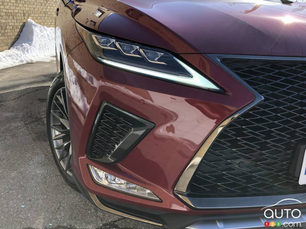 We drive the 2020 Lexus RX 450h