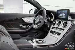 Habitacle du conducteur de la Mercedes-Benz C43 Coupe 2017