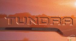 Écusson du modèle du Toyota Tundra 4X4 CrewMax 1794 edition 2016