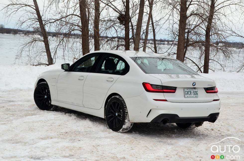 We drive the 2021 BMW 330e xDrive