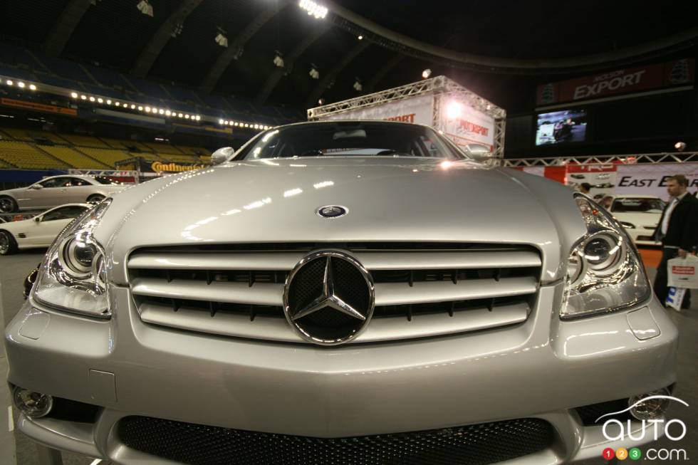 Montreal National Sport Compact 2006