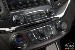 détails de la console centrale