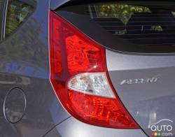 Feux arrière de la Hyundai Accent 2016