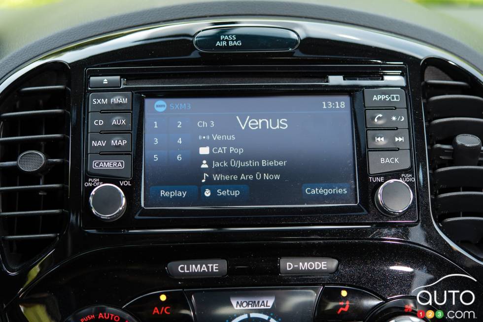 Infotainement display