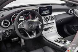 2017 Mercedes-Benz C43 Coupe steering wheel
