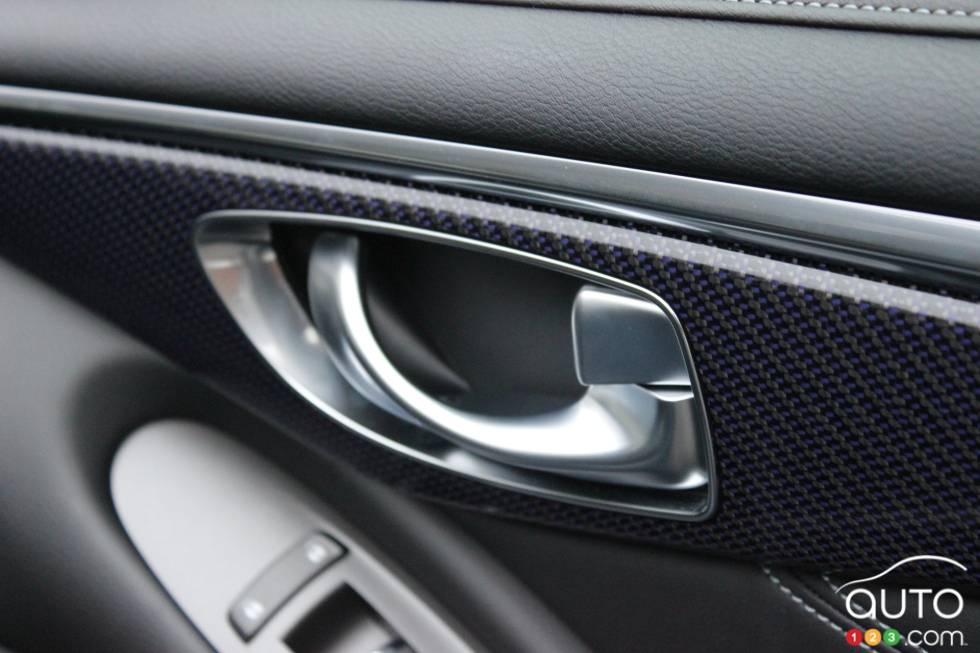 Door interior / locking system