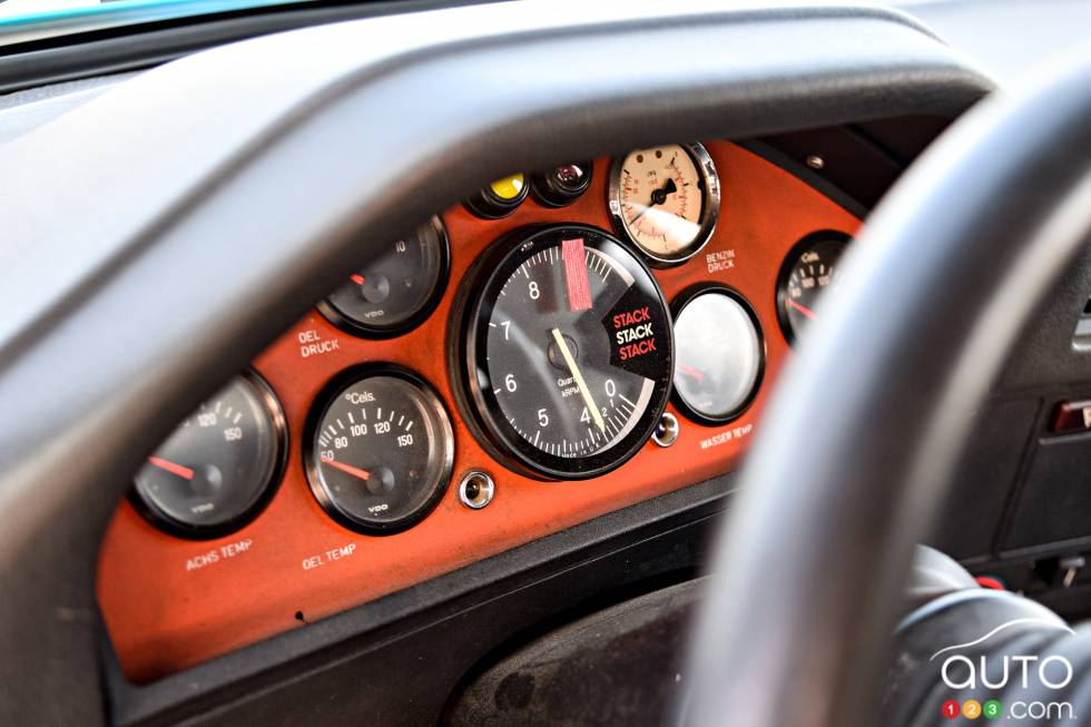 Instrumentation de la BMW E30 M3