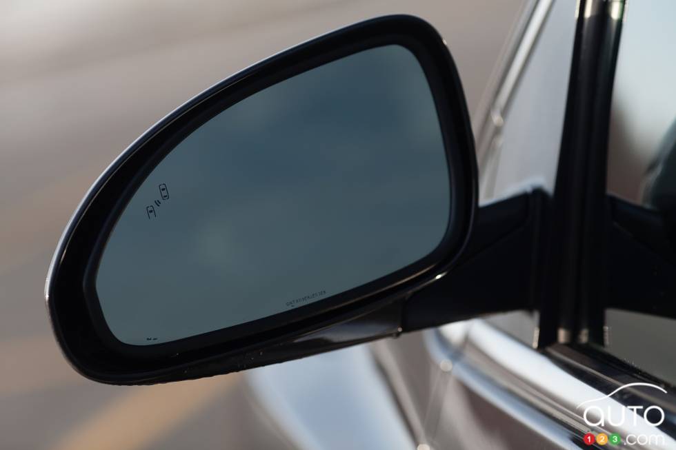 Rétroviseur extérieur gauche