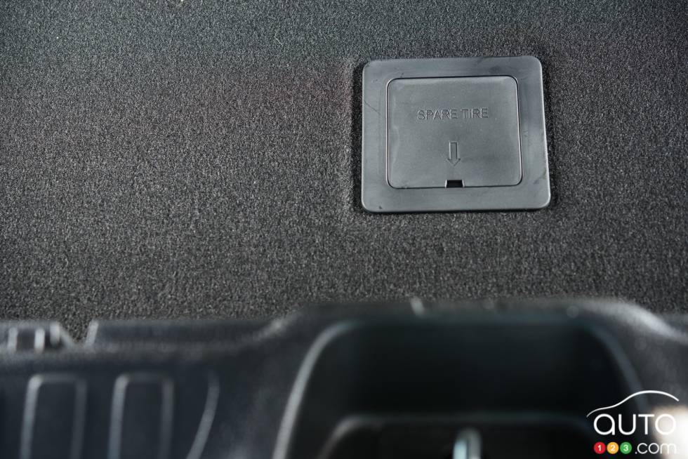 Détail du coffre du Honda Pilot Touring 2016