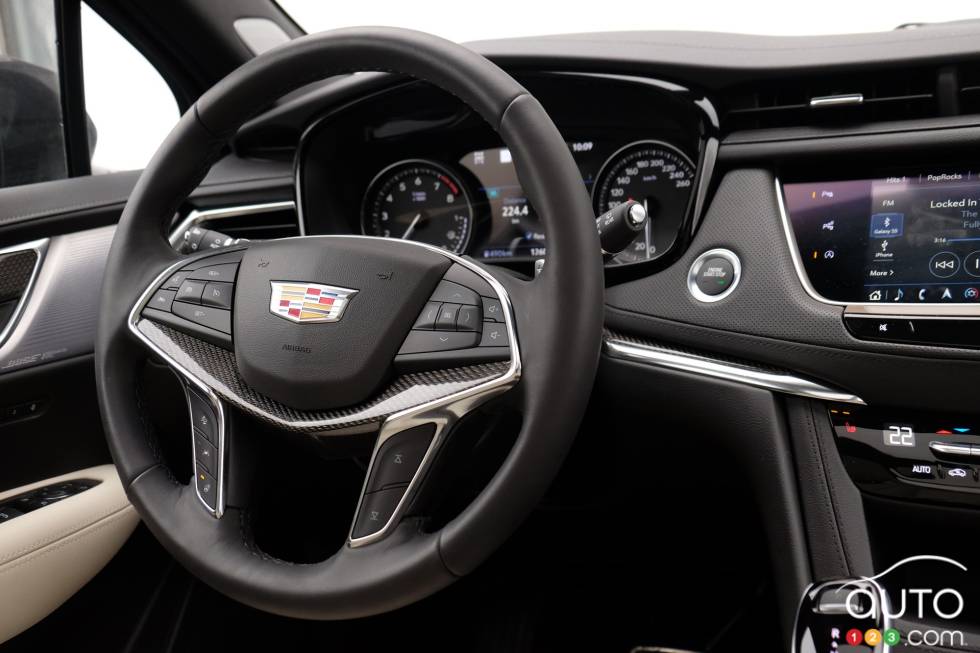 We drive the 2020 Cadillac XT5